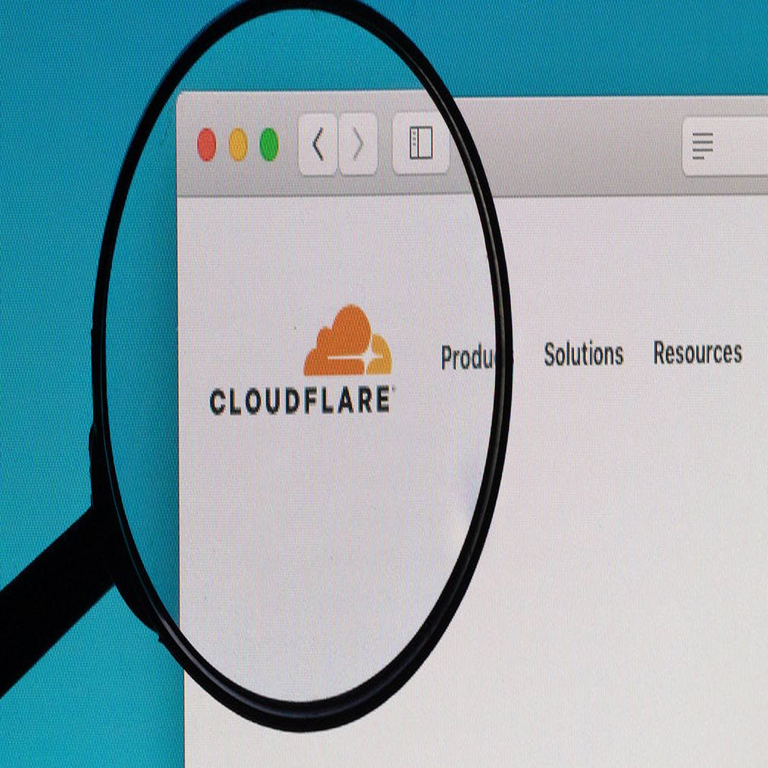 Cloudflare detalla los hechos acaecidos, lo que evidencia nuestra excesiva exposición a este tipo de vulnerabilidades.