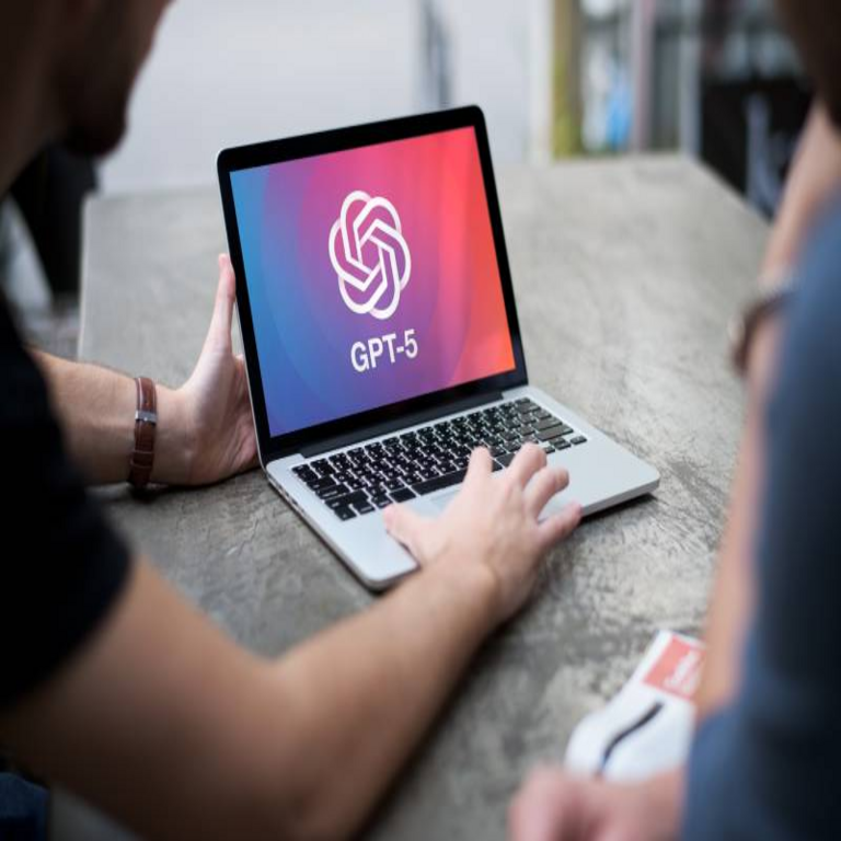 El informe revela que GPT-5 de OpenAI genera código más seguro que modelos anteriores.