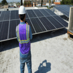 Finsolar destinará 250 millones de dólares para promover la transición energética en México mediante una alianza con Cox.