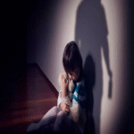 La Unión Europea aprueba una nueva normativa para combatir el abuso sexual infantil en entornos en línea.