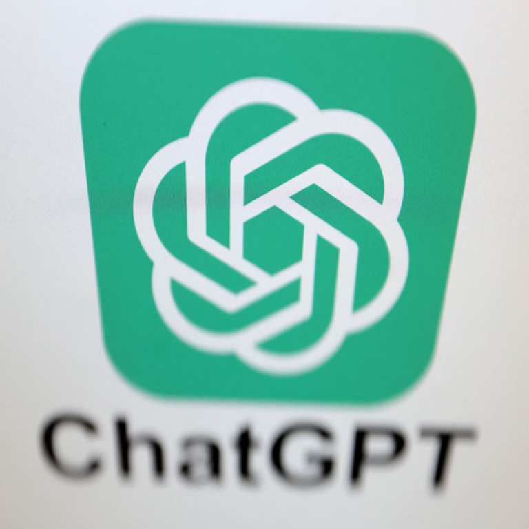 Razones por las que ChatGPT incurre en errores frecuentes al solicitarle la hora actual