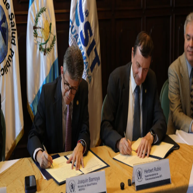 En Guatemala, el Ministerio de Salud y la Superintendencia de Telecomunicaciones firman un convenio para implementar conectividad digital en los servicios de salud.