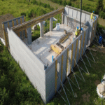 El ladrillo ibérico que simplifica la edificación para los albañiles: se ensambla como un Lego y favorece el ahorro energético en calefacción. El ladrillo ibérico que simplifica la edificación para los albañiles: se ensambla como un Lego y favorece el ahorro energético en calefacción.