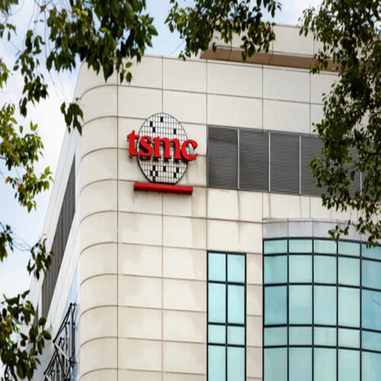 Estados Unidos ha insistido en que TSMC produzca semiconductores en Arizona, aunque en la realidad se trata de una iniciativa altamente problemática. Estados Unidos ha insistido en que TSMC produzca semiconductores en Arizona, aunque en la realidad se trata de una iniciativa altamente problemática.