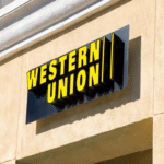 Western Union introducirá una tarjeta diseñada para efectuar pagos mediante criptomonedas.
