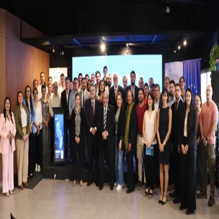 Paraguay progresa en la implementación ética de la inteligencia artificial con el respaldo de la UNESCO. Paraguay progresa en la implementación ética de la inteligencia artificial con el respaldo de la UNESCO.