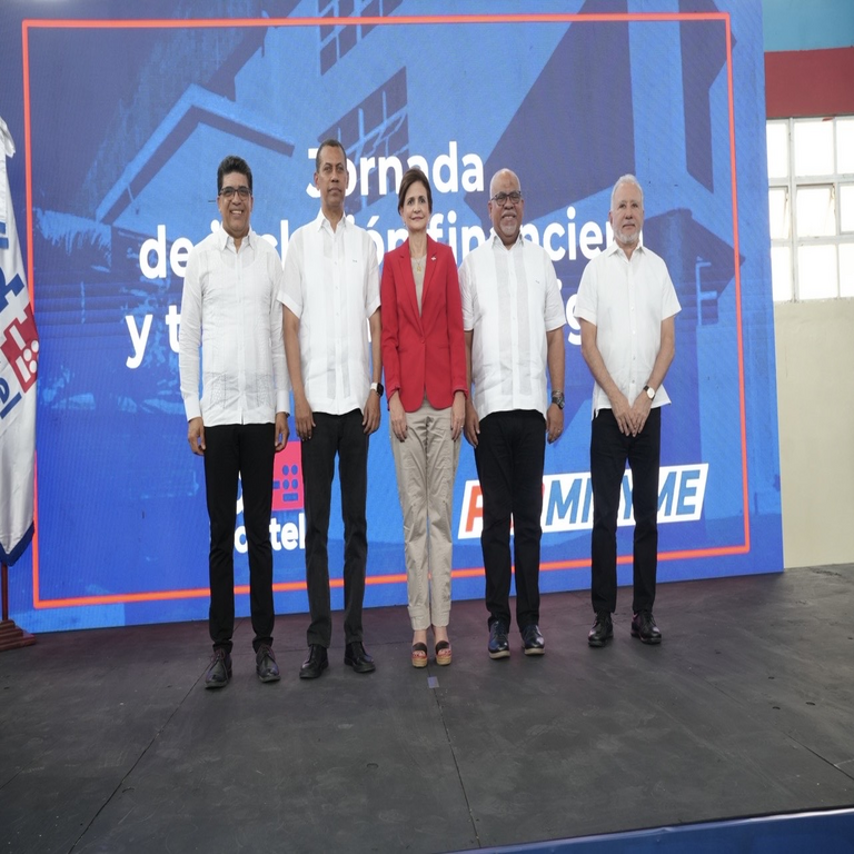 República Dominicana: Promipyme e Indotel promueven iniciativa de inclusión financiera y transformación digital en Los Mina