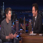 Sam Altman admitió su dependencia de la inteligencia artificial al declarar que no podría concebir la crianza de un recién nacido sin el uso de ChatGPT. Sam Altman admitió su dependencia de la inteligencia artificial al declarar que no podría concebir la crianza de un recién nacido sin el uso de ChatGPT.