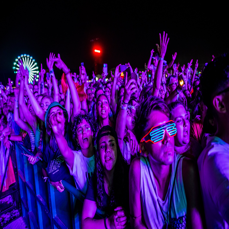 Las composiciones musicales contemporáneas exhiben mayor simplicidad, negatividad y capacidad inductora de estrés en relación con aquellas de hace 50 años. Las composiciones musicales contemporáneas exhiben mayor simplicidad, negatividad y capacidad inductora de estrés en relación con aquellas de hace 50 años.