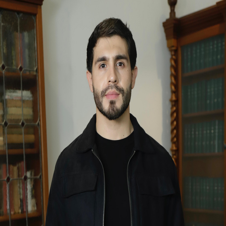 Robert Parada: el innovador detrás de la tecnología que rescata vidas mediante la programación de citas Robert Parada: el innovador detrás de la tecnología que rescata vidas mediante la programación de citas