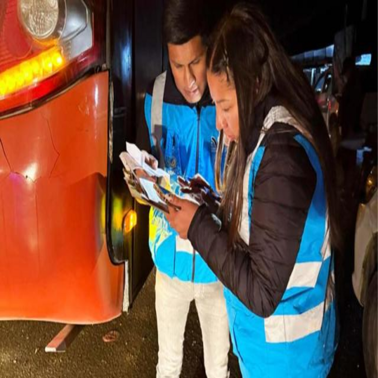 En Bolivia, la ATT intensifica los controles en la temporada de alta demanda y acumula más de 300 atenciones a usuarios en todo el territorio nacional.