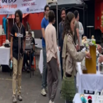 Numerosas personas realizan pagos con Bitcoin en el bazar navideño de México. Numerosas personas realizan pagos con Bitcoin en el bazar navideño de México.