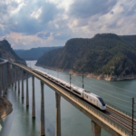 Telefónica extiende y actualiza el contrato de mantenimiento del servicio de cardioprotección de Renfe hasta 2027. Telefónica extiende y actualiza el contrato de mantenimiento del servicio de cardioprotección de Renfe hasta 2027.