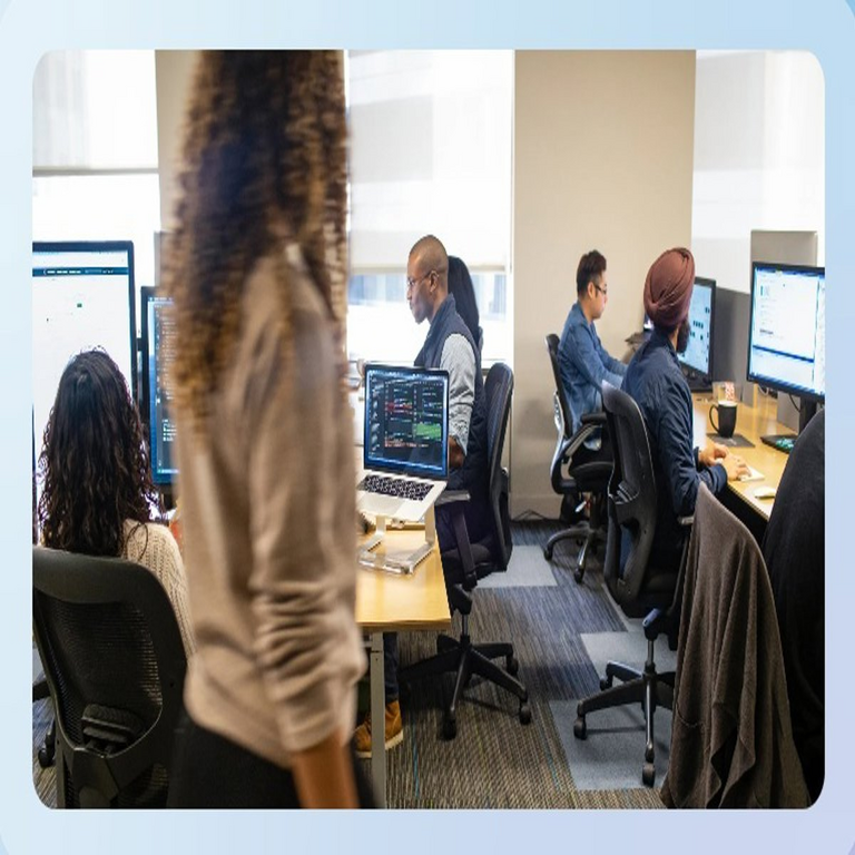 Microsoft eliminará el cifrado RC4 en Windows para fortalecer la seguridad en los procesos de autenticación tras múltiples vulnerabilidades. Microsoft eliminará el cifrado RC4 en Windows para fortalecer la seguridad en los procesos de autenticación tras múltiples vulnerabilidades.