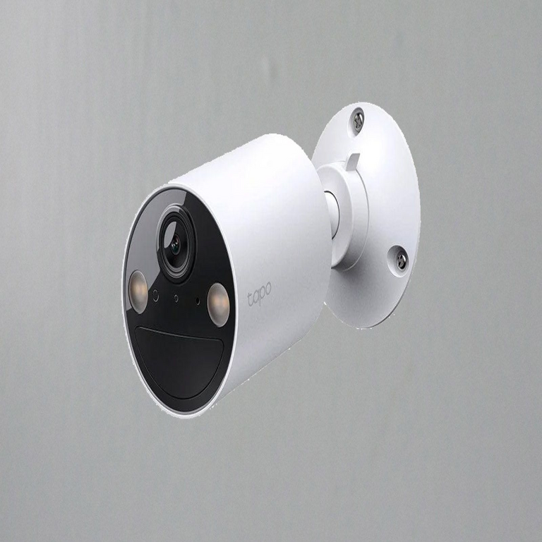 Monitorea todas las actividades en tu hogar o empresa con estas cámaras de vigilancia disponibles en oferta. Monitorea todas las actividades en tu hogar o empresa con estas cámaras de vigilancia disponibles en oferta.