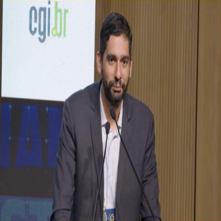 El sector de proveedores de internet en Brasil muestra una desaceleración en su cantidad y un progreso en los servicios ofrecidos.