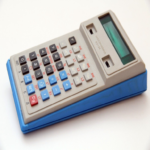 Cómo programábamos en los años 80 o El camino de mil millas inicia con el primer paso del programa