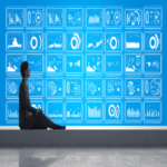 Antes de la IA, contratar especialistas tenía sentido lógico; ahora, los generalistas prevalecen.