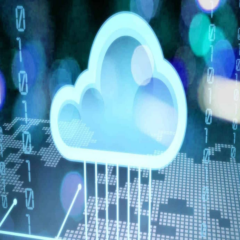 Los inconvenientes y riesgos inherentes al uso de servicios de nube gratuitos en Internet.