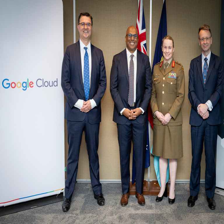 Defensa para el uso de servicios de Google Cloud aislados por brecha de aire.