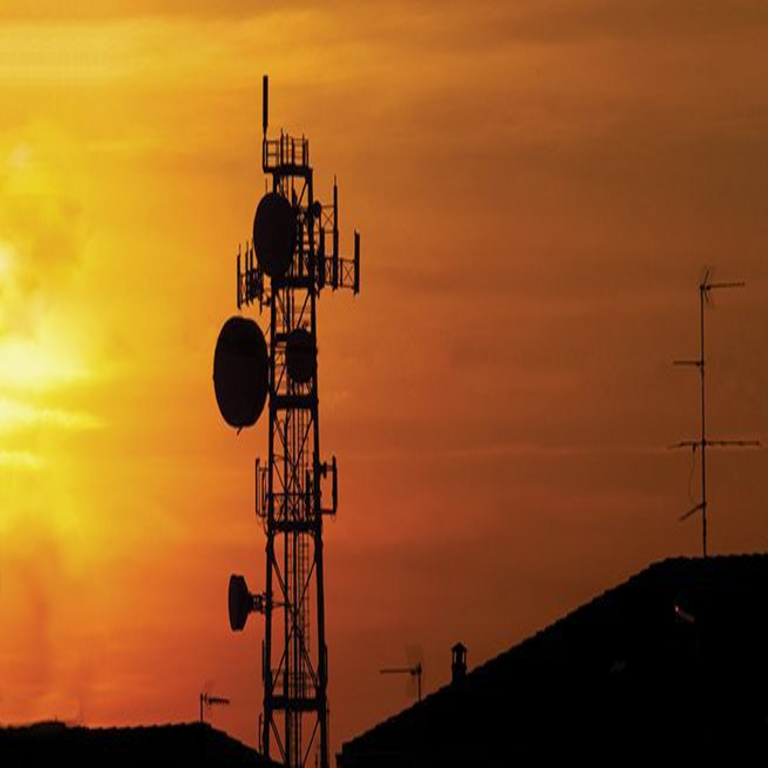 Conexis Brasil solicita la extensión del plazo para la banda de 850 MHz y propone una mediación ante el TCU.