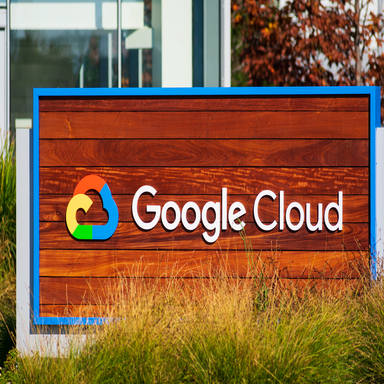 Google Cloud firma un acuerdo de 10.000 millones de dólares con Palo Alto Networks.