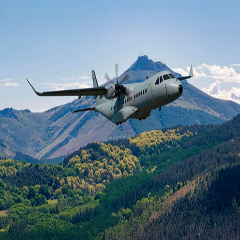 España fortalecerá su capacidad de transporte militar mediante la adquisición de 18 aeronaves Airbus C295, con el propósito de reemplazar dos modelos obsoletos y estandarizar las flotas.
