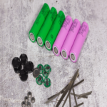 Fabricación casera de baterías Li-ion 18650 protegidas: integración de una placa de protección