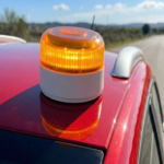 La Dirección General de Tráfico ha retirado diversas balizas V16 que contaban con homologación previa. De este modo, he verificado en segundos a través de mi iPhone si la mía permanece válida.