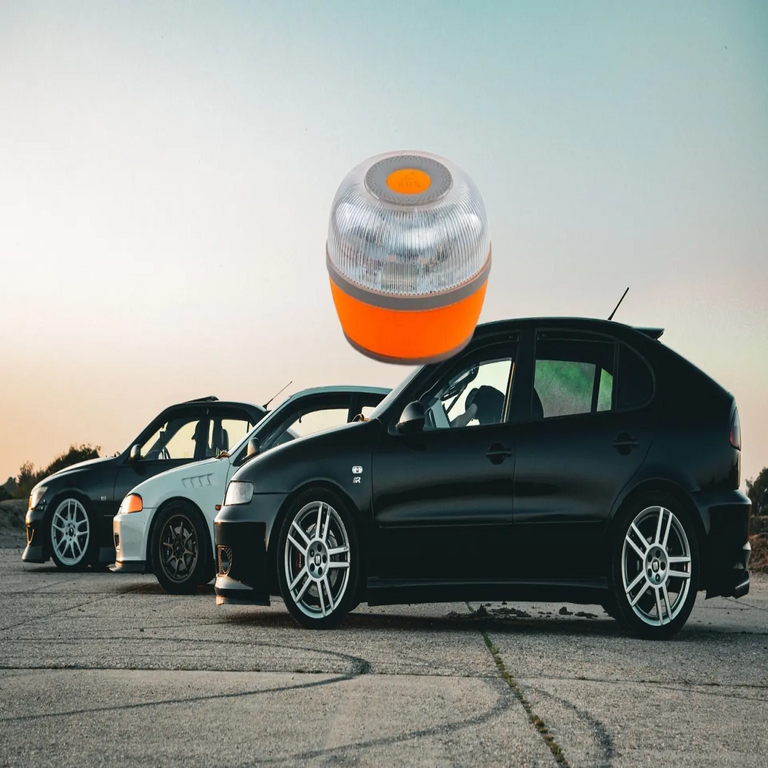 La Dirección General de Tráfico precisa que no se aplicarán multas de miles de euros por no portar la baliza V16: esta es la sanción oficial establecida. La Dirección General de Tráfico precisa que no se aplicarán multas de miles de euros por no portar la baliza V16: esta es la sanción oficial establecida.