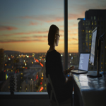 El Reino Unido establece un grupo para promover la participación de las mujeres en el sector tecnológico.