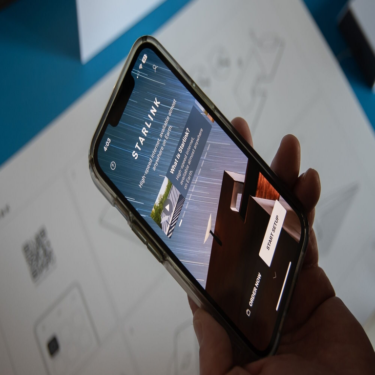 A continuación, se detallan las diferencias entre Starlink Mini y Starlink Standard.