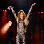 Shakira domina las plataformas de redes sociales con 122 millones de seguidores en Facebook y 94,1 millones en Instagram. Shakira domina las plataformas de redes sociales con 122 millones de seguidores en Facebook y 94,1 millones en Instagram.