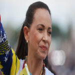 Según Polymarket, ¿cuál es la probabilidad de que María Corina Machado regrese a Venezuela?