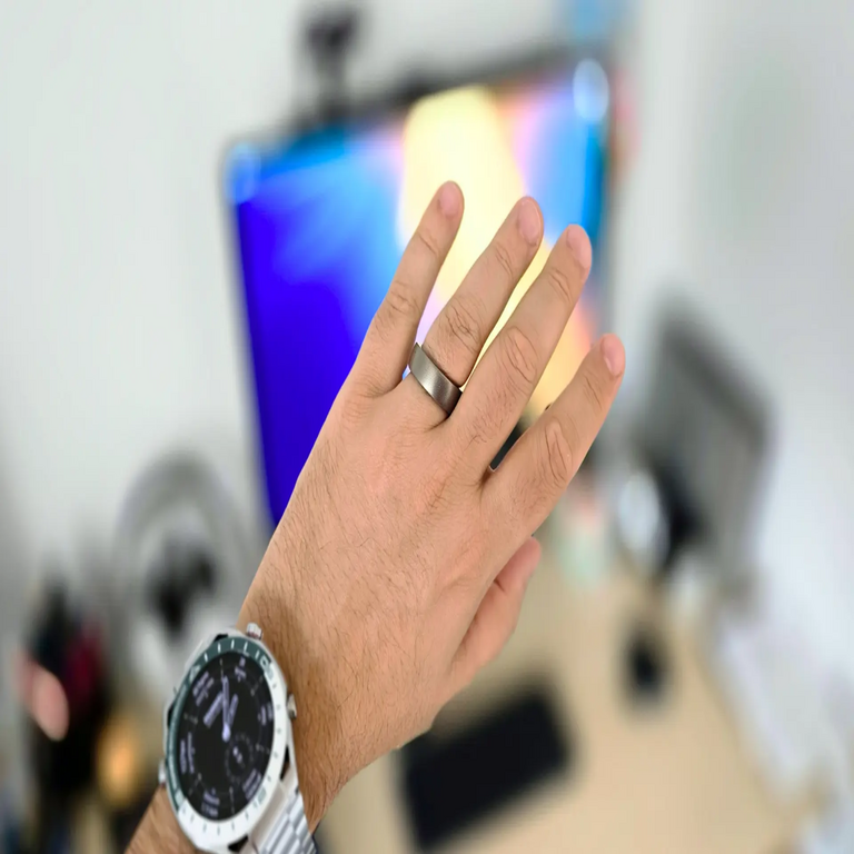 Olvídate de los relojes inteligentes: los anillos inteligentes ya están disponibles, con modelos asequibles en el mercado. Olvídate de los relojes inteligentes: los anillos inteligentes ya están disponibles, con modelos asequibles en el mercado.