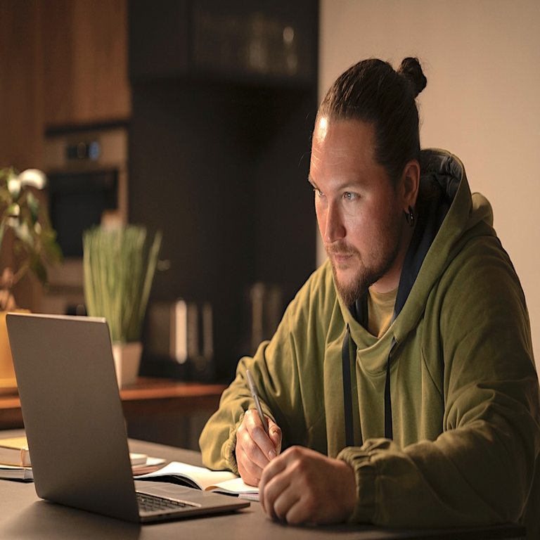 Lectura accesible pero desafiante: libros que se pueden leer en una sola velada. Lectura accesible pero desafiante: libros que se pueden leer en una sola velada.