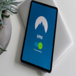 ¿Qué hacer si el uso de una VPN reduce la velocidad de los videos reproducidos en Internet?