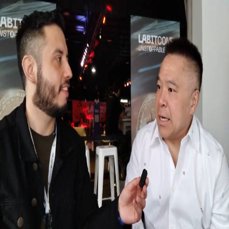 El mayor desafío en el trading radica en las emociones, según Newton Ng. El mayor desafío en el trading radica en las emociones, según Newton Ng.