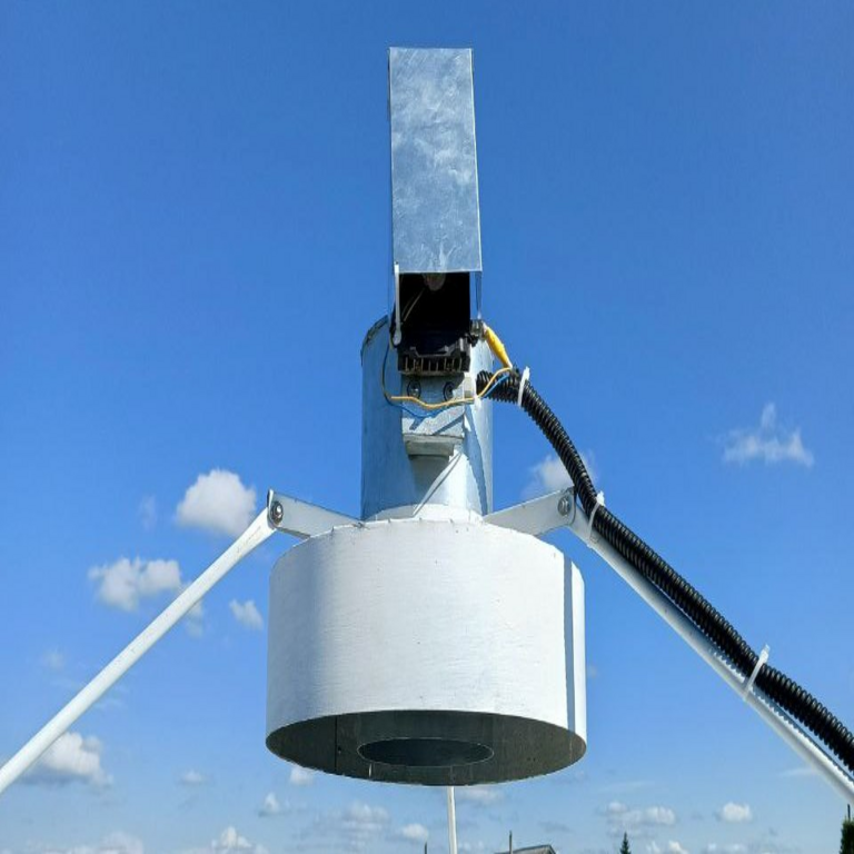 Construcción casera de un radiotelescopio en un cobertizo: el proceso para captar la señal de la Galaxia