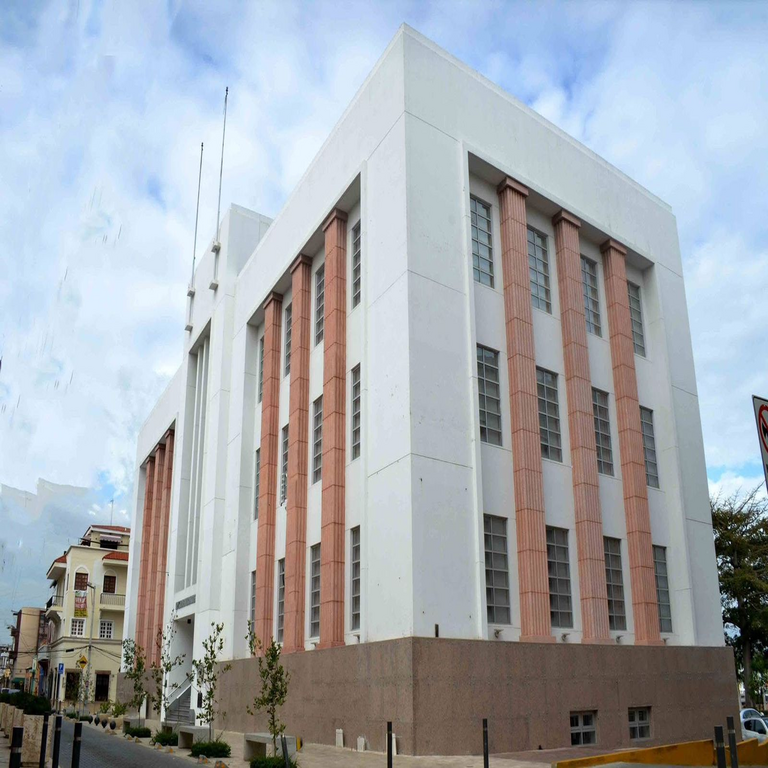 En la República Dominicana, Indotel informa sobre la reubicación temporal del servicio de atención a usuarios en el marco del proceso de mudanza.