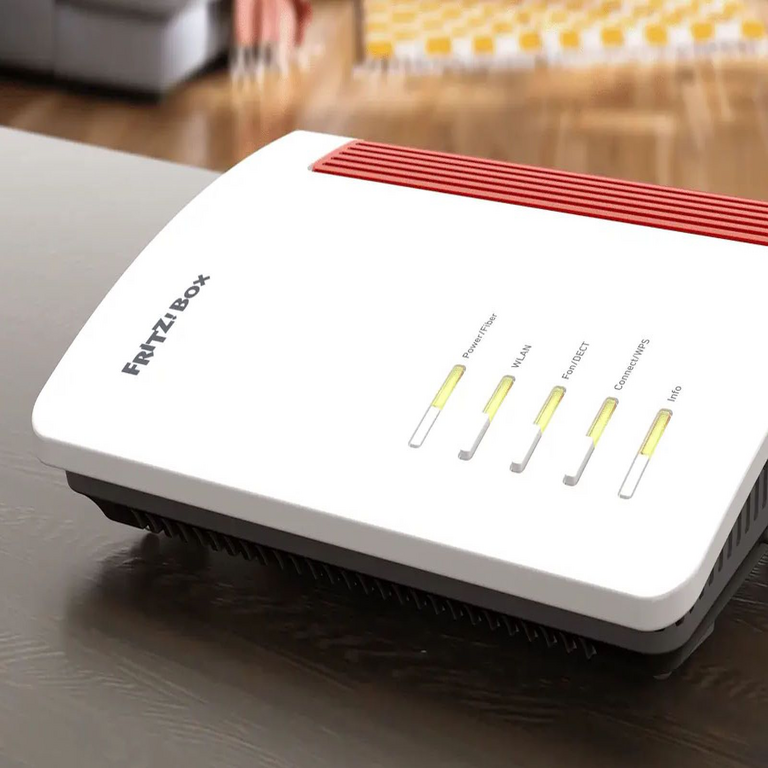 Análisis del router de fibra óptica FRITZ!Box 5690 XGS: soporta XGS-PON, integra Wi-Fi 7 y cuenta con puerto de 10G