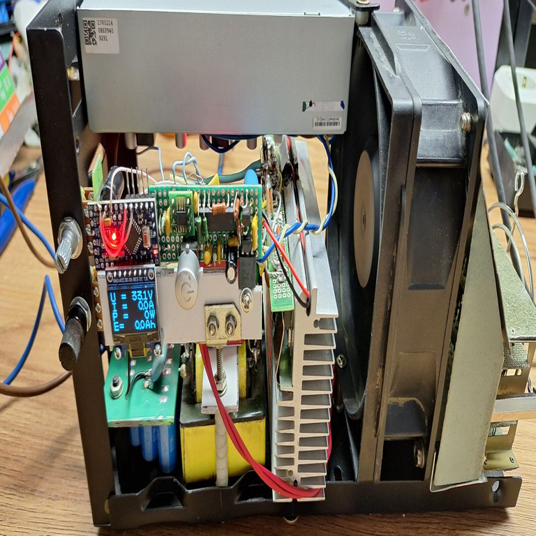 Simulador de batería recargable