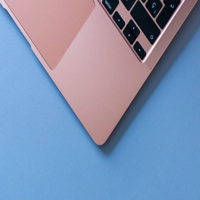 Renovado y en excelente estado, casi como nuevo: este es el MacBook disponible por menos de 610 euros.