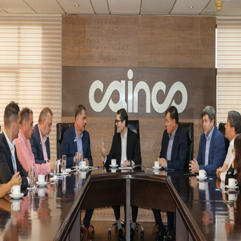 Bolivia: Entel retoma su posición como aliado estratégico de la CAINCO