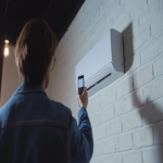 Descubre cómo ajustar el acondicionador de aire para minimizar su consumo energético.