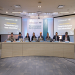 El CRT sostiene diálogos con partes interesadas en la próxima licitación de espectro para la conectividad industrial.