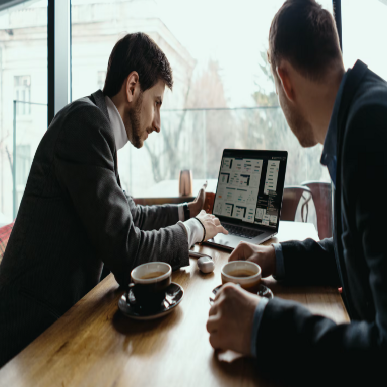 Negocio basado en servicios frente a negocio basado en productos: ¿qué modelo se adapta mejor a ti?