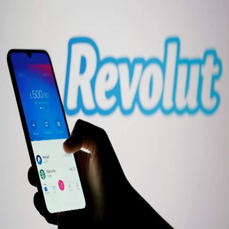 Revolut solicita autorización bancaria integral en Perú para implementar sus productos y servicios.