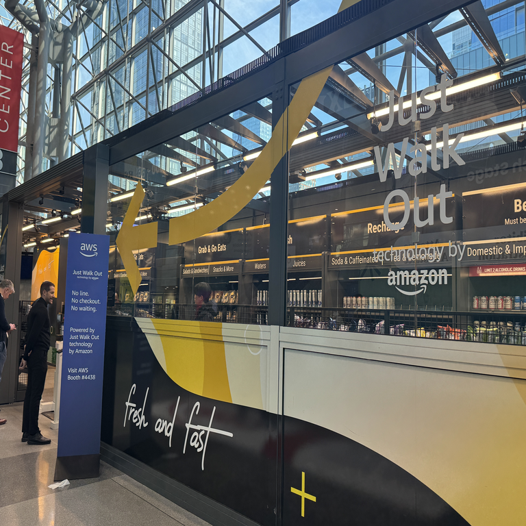 La RFID potencia la tecnología de retail autónomo de Amazon