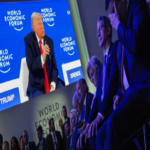Informe desde Davos: retórica vacía, egos desmedidos y exhibiciones de poder frías.